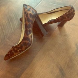 Cole Haan  size 7 1/2 pumps